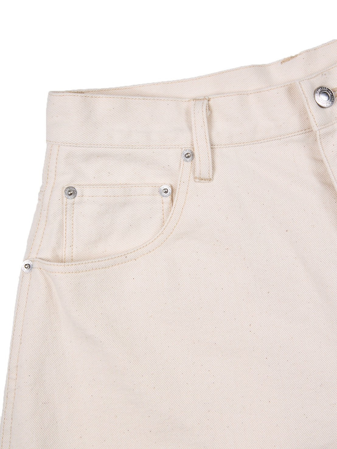 WIDE BAGGY WHITE DENIM