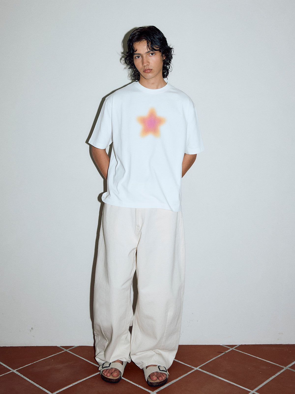 STAY STAR TEE