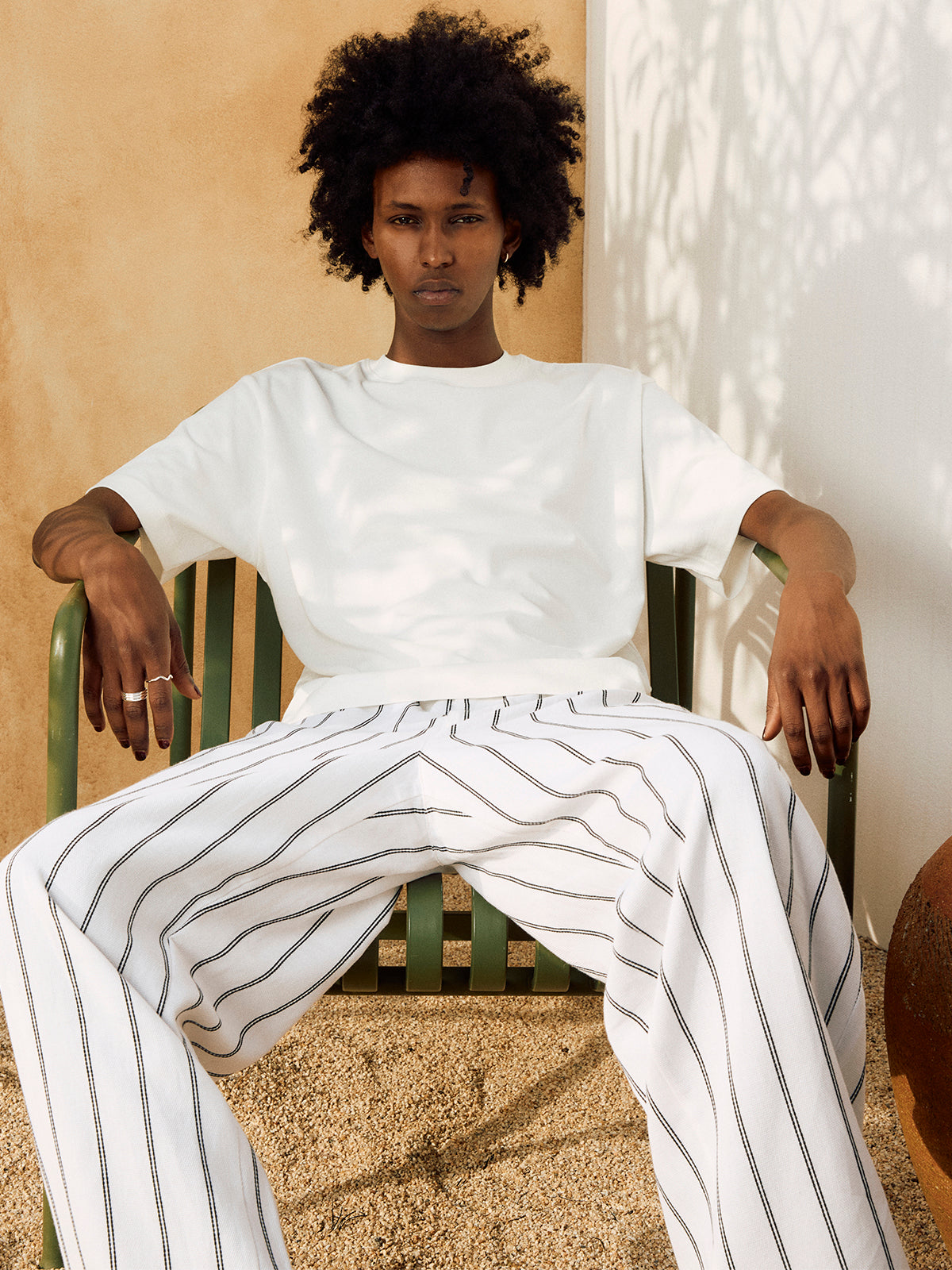 BASIC TEE